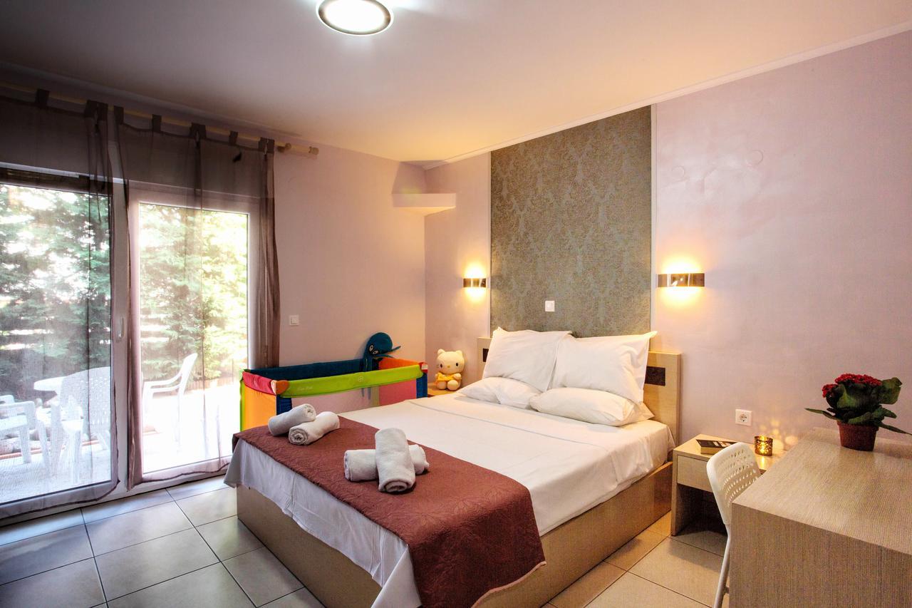 Ilida Apartments Néa Péramos Екстериор снимка