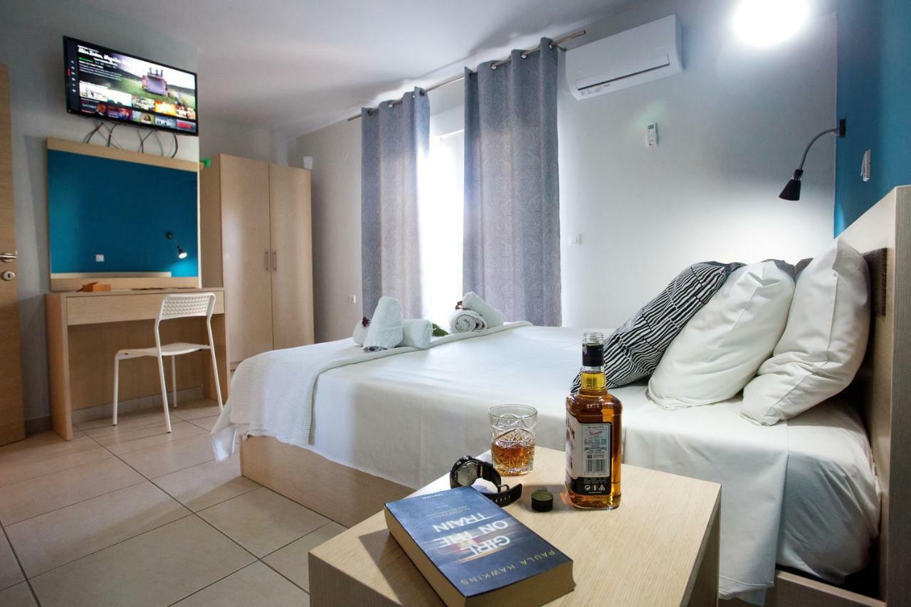 Ilida Apartments Néa Péramos Екстериор снимка